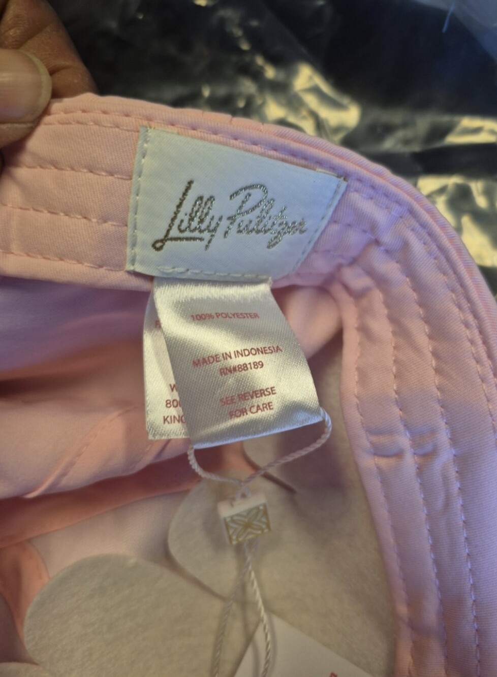 Lilly Pulitzer Shell Pink Logo Run Around Hat - Picture 3 of 5